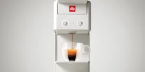 일리 프란시스 캡슐 커피 머신 Y3.3